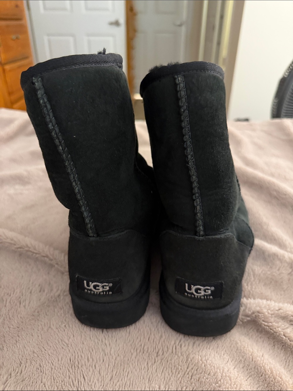 UGG Black Short Shearling-Trim Boots